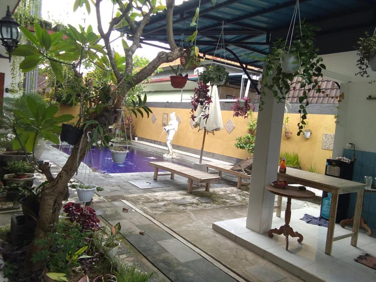 Sanata Yoga Guesthouse Canggu Zewnętrze zdjęcie