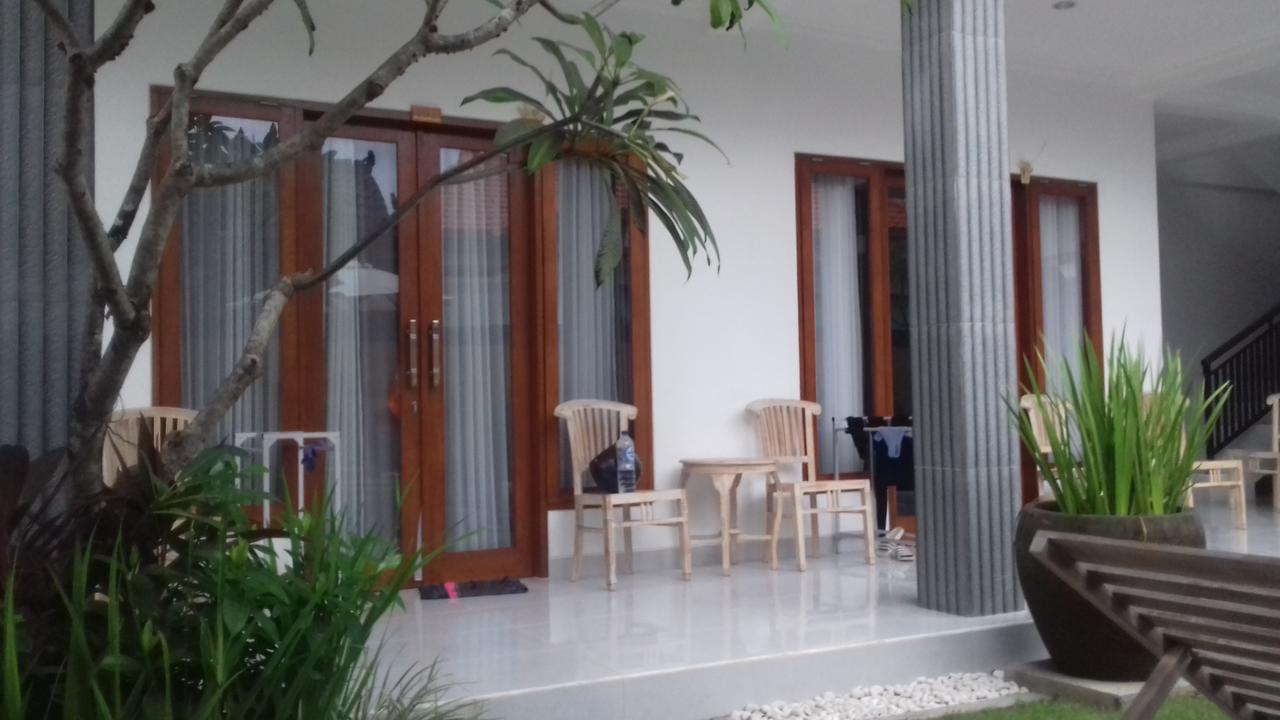 Sanata Yoga Guesthouse Canggu Zewnętrze zdjęcie